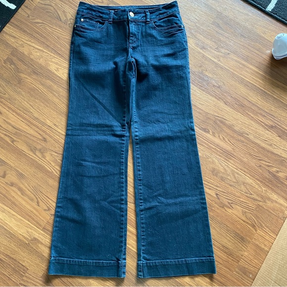 LC Lauren Conrad bell bottom jeans - Picture 8 of 8